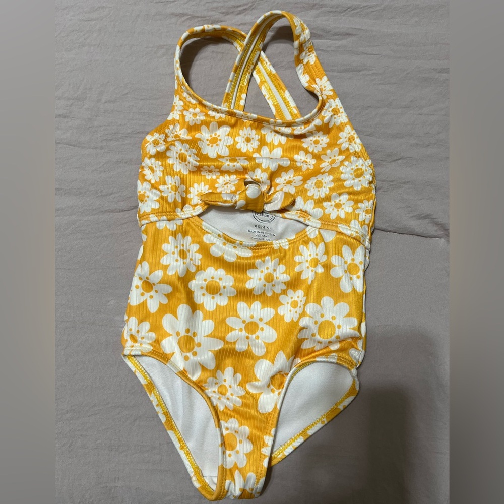 One piece bathing suit by Wonder Nation